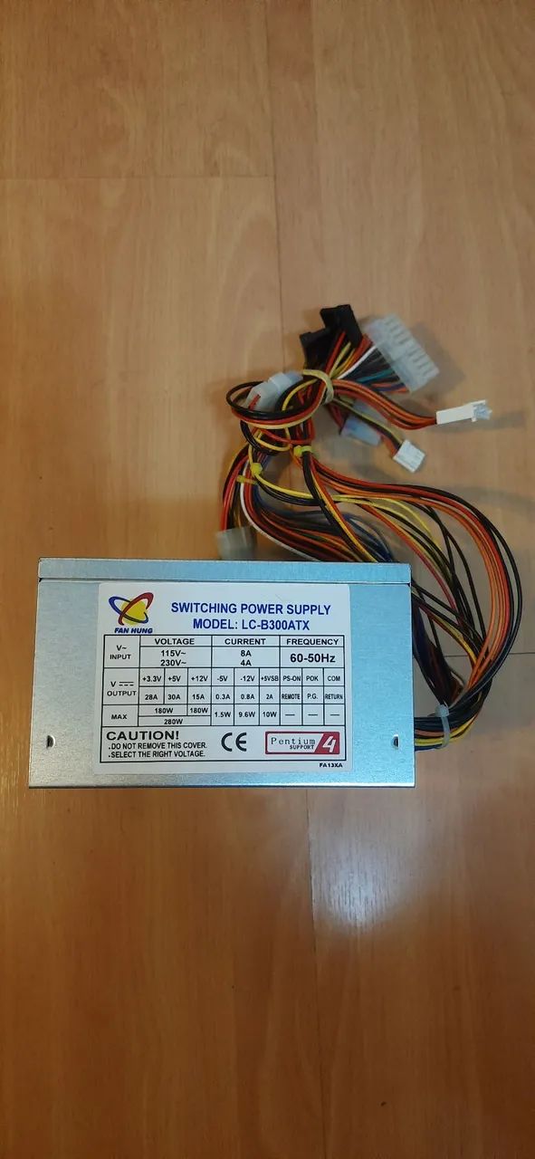 Fonte de computador Fan Hung LC-B300 ATX - Foto 2