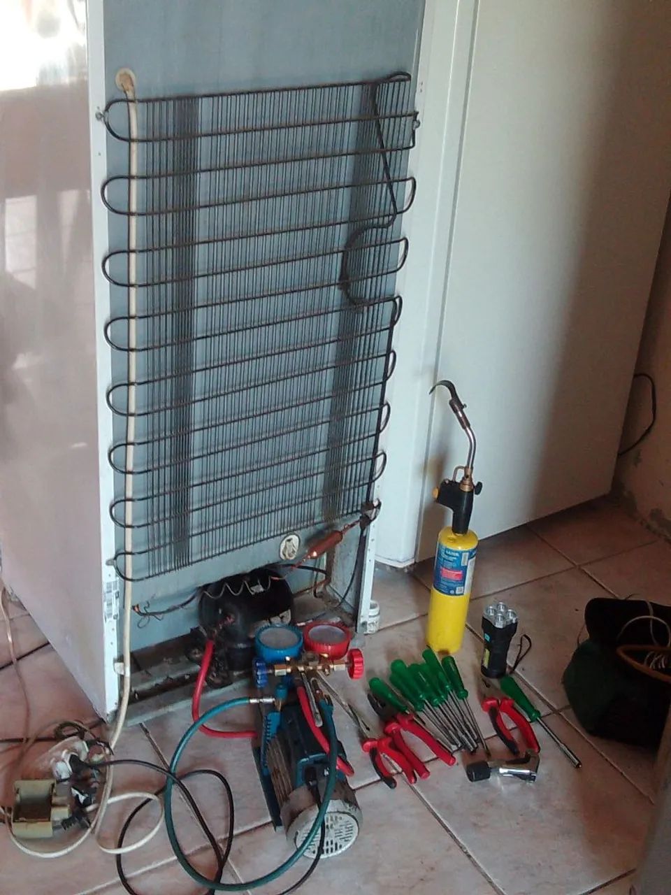 Assistência técnica em refrigeraç *88ão - Foto 2