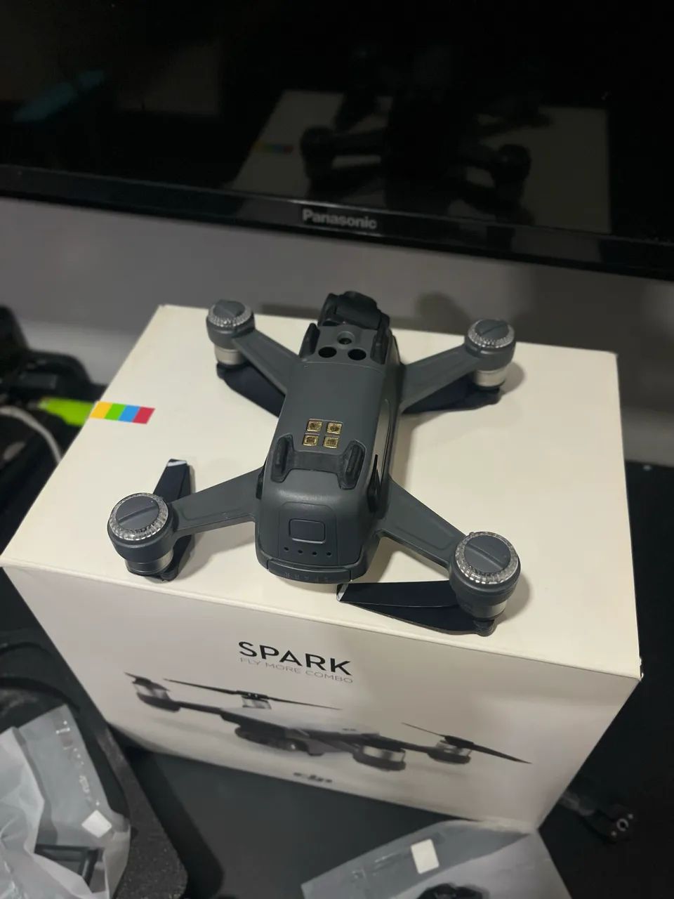 DJI Spark Fly More Combo - Completo | 2 Baterias + Controle - Foto 4