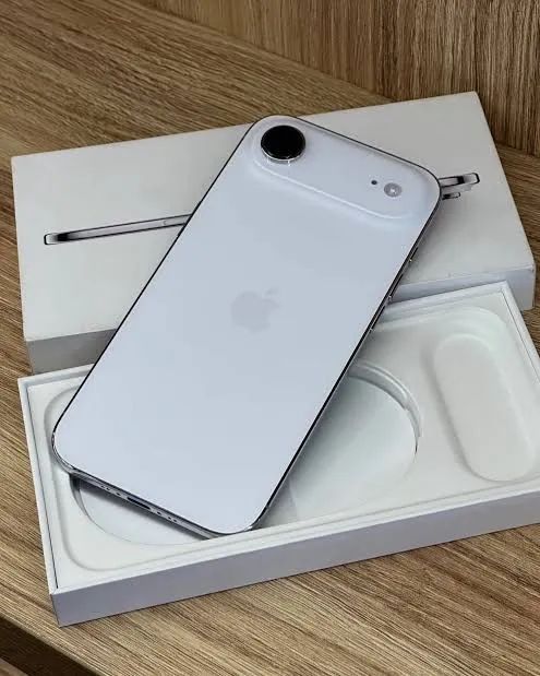 iPhone 17 Air ) 512 Gigas)