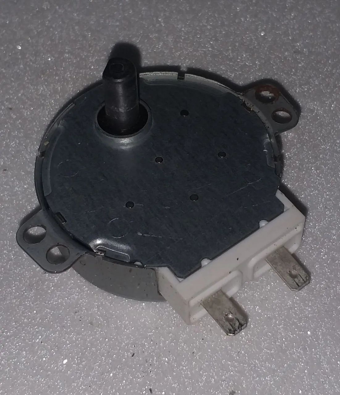 Motor Síncrono para Prato Giratório Galanz SM-16u Para Forno Micro-ondas Philco PME31 Ok - Foto 2