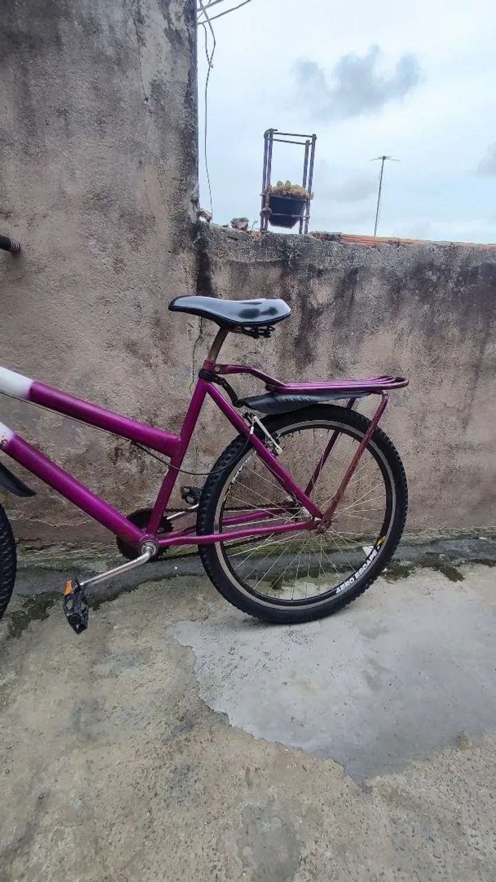 Bicicleta montada  - Foto 2