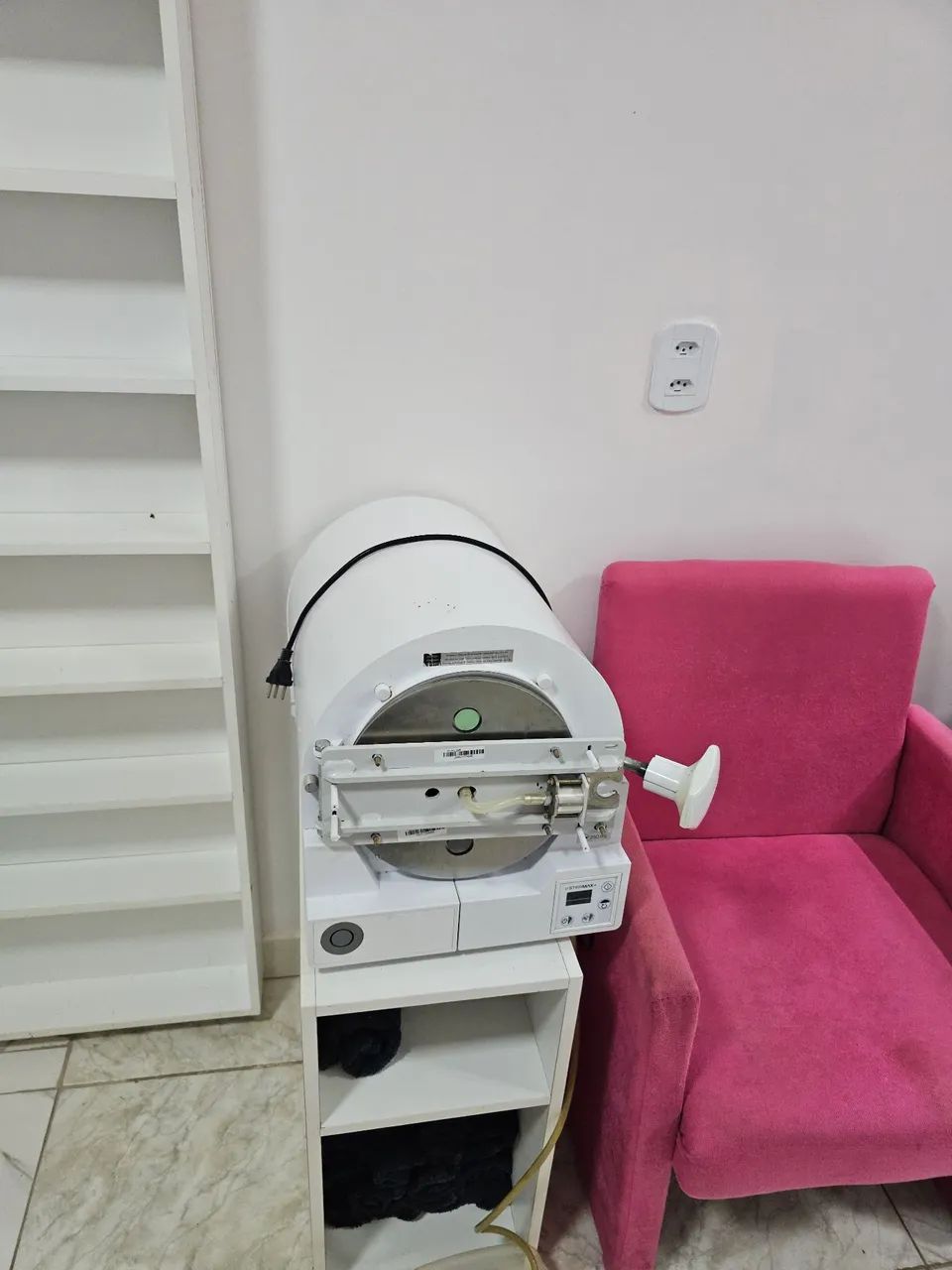 Móveis e equipamentos de Salão de Beleza  - Foto 4