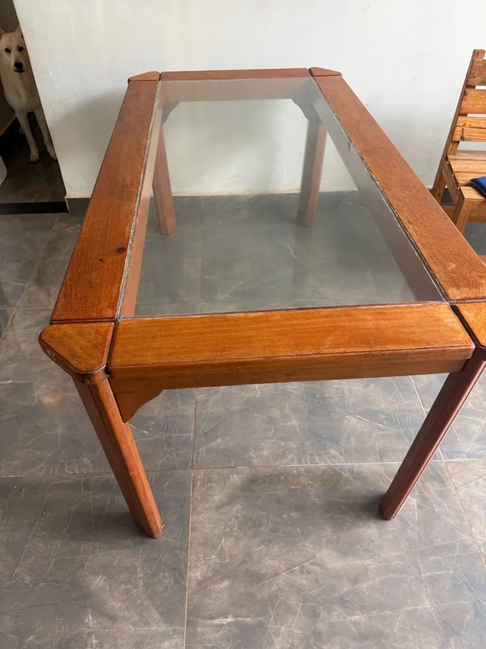 Mesa de madeira com vidro - Foto 4