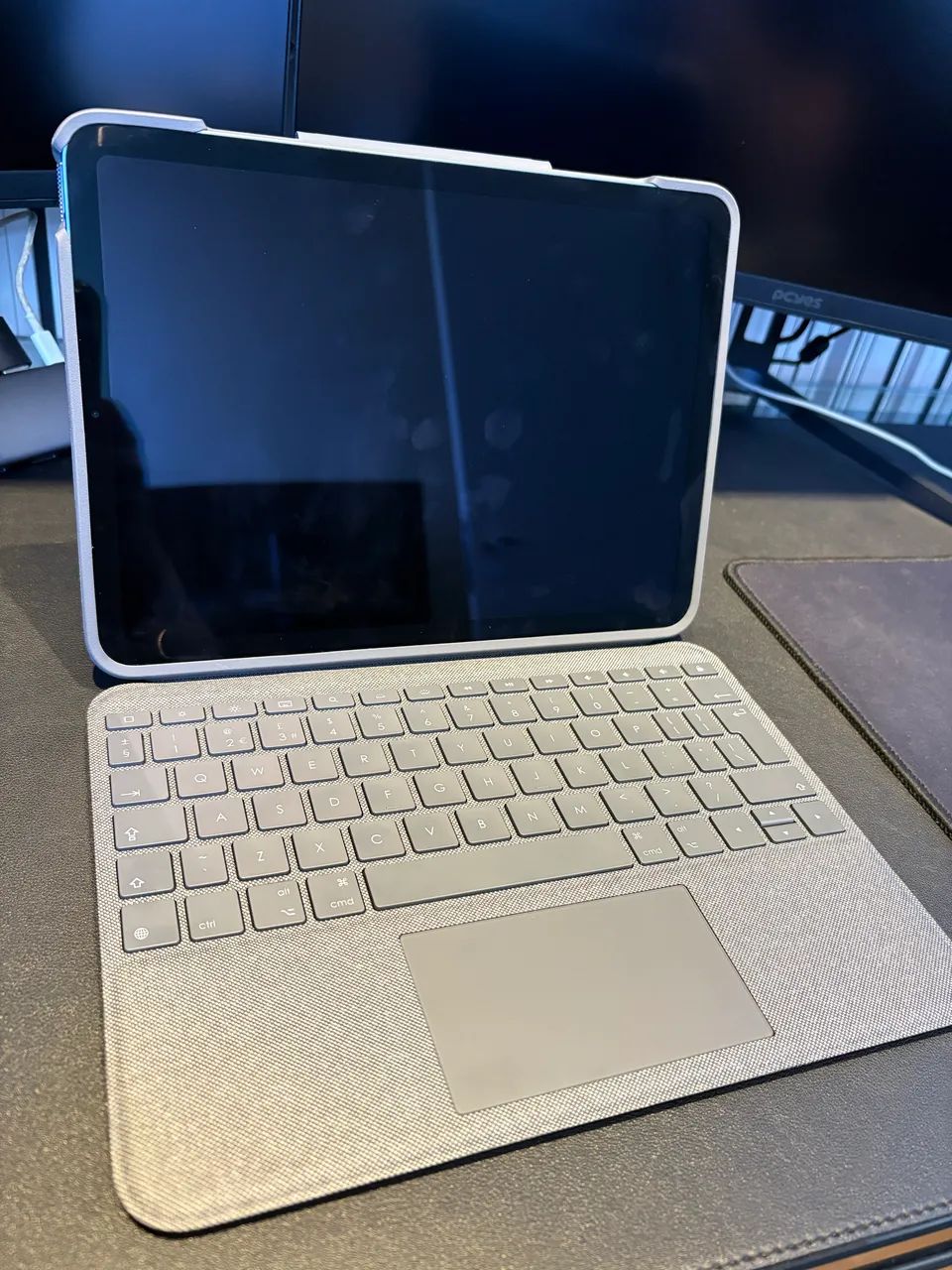 Ipad air M1 quinta geração 64GB + teclado Folio