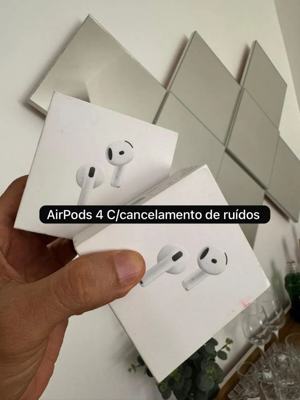 AirPods 4 Com cancelamento de ruídos 