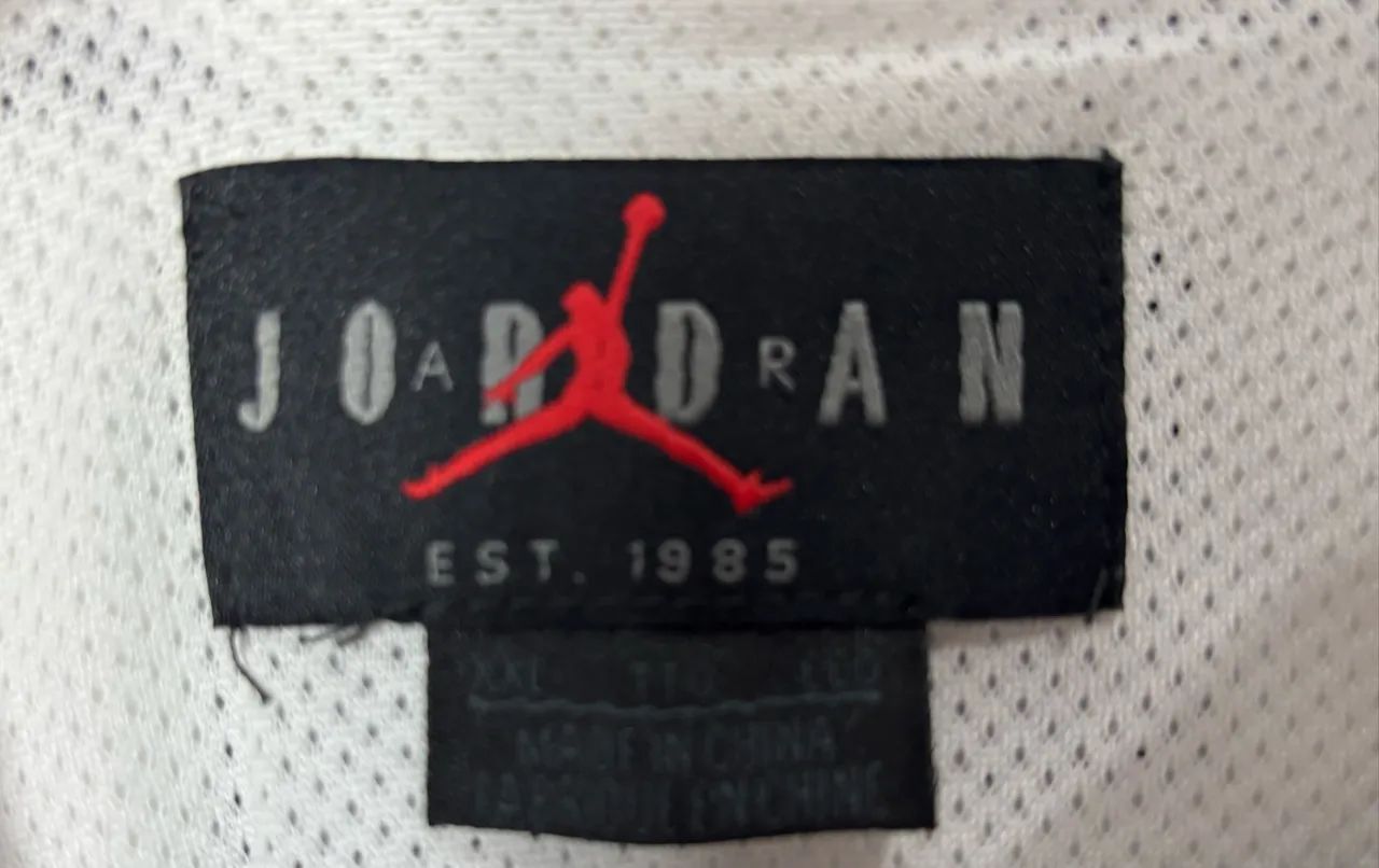 Jaqueta Nike Jordan tamanho G - Foto 5