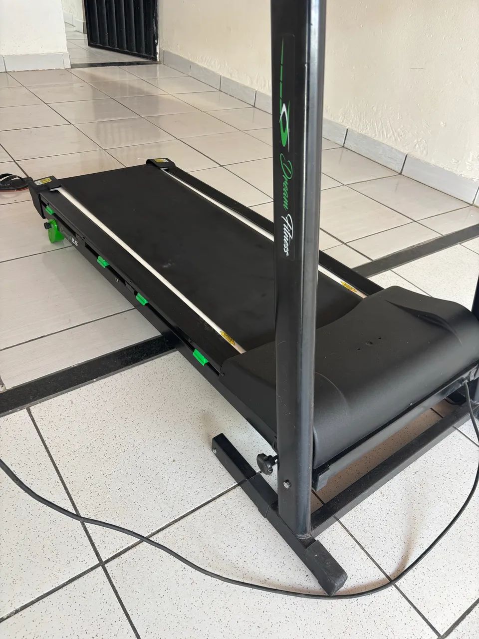 Esteira Concept 2.5