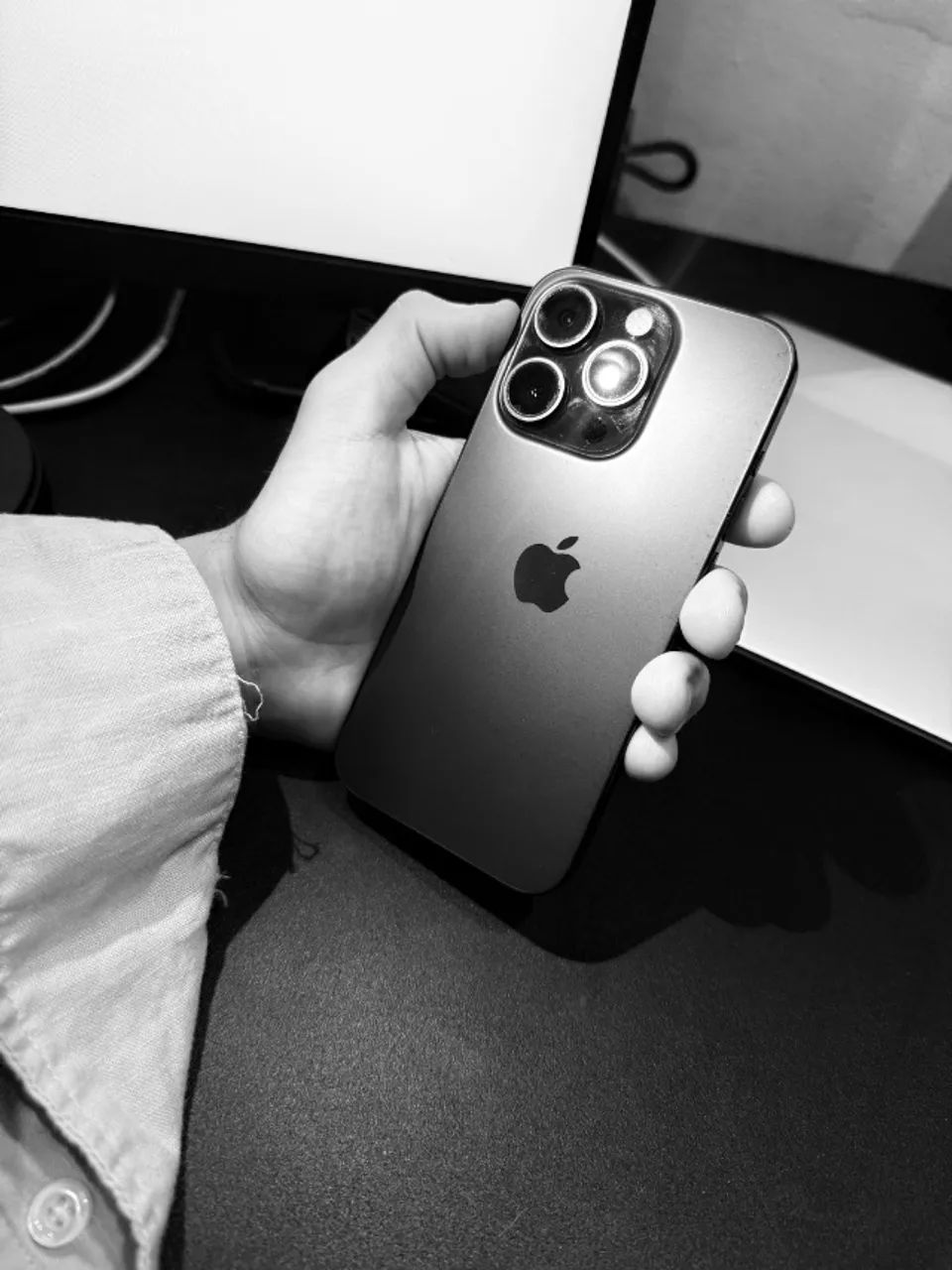 iPhone 15 Pro - Todo Original - Celulares e Smartphones - Zélia