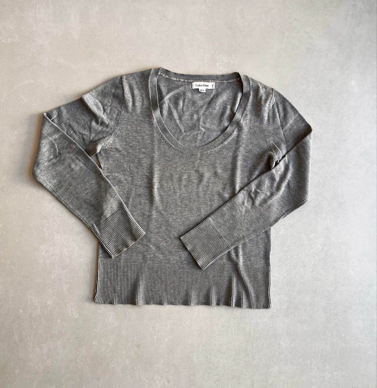 Tricot Calvin Klein cinza P