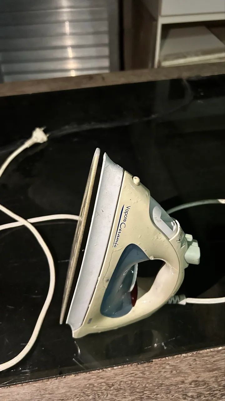 Ferro de passar roupa  - Foto 2