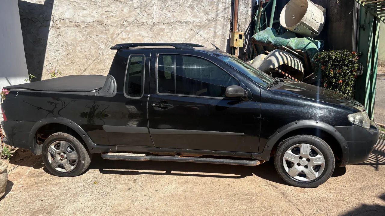 Fiat Strada 1.4 MPI Fire Flex 8V CE 2008 - Foto 2