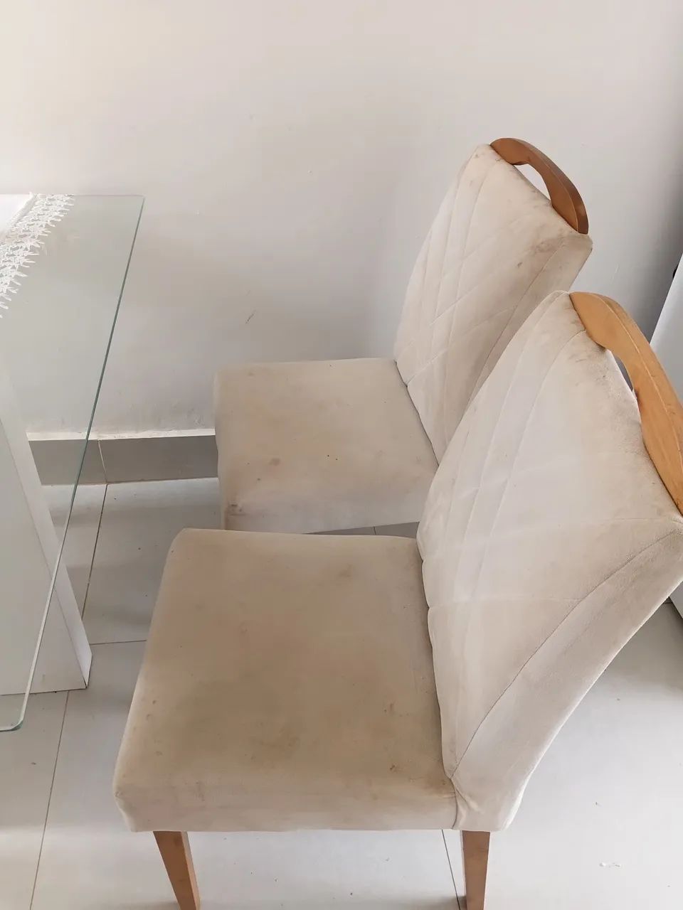 Mesa de vidro com 4 cadeiras - Foto 2