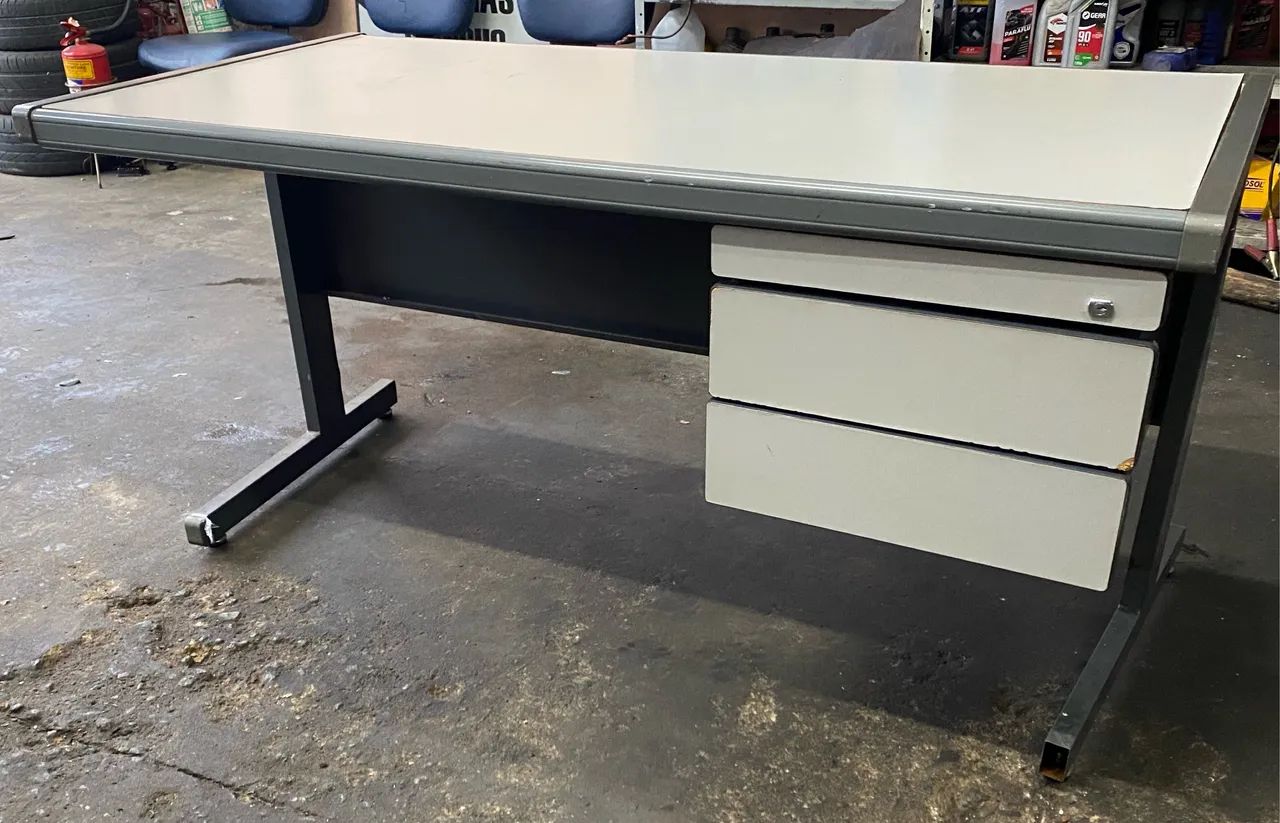 Mesa de escritório 