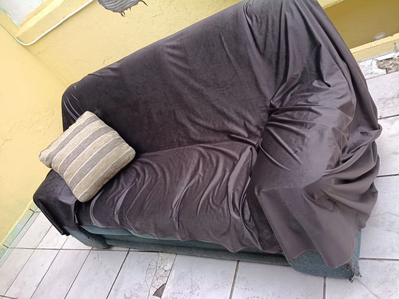 Sofa 3 lugares  - Foto 2