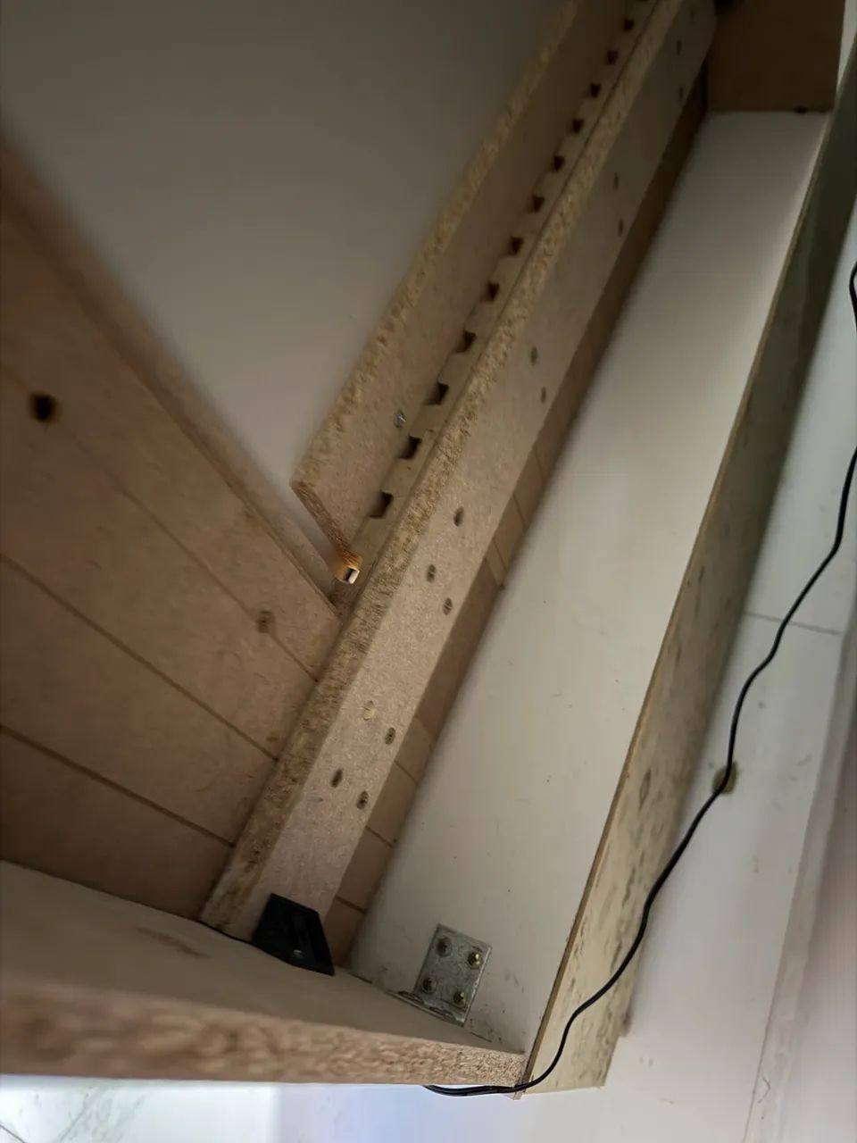 PAINEL COM RIPADO E MÁRMORE  - Foto 5