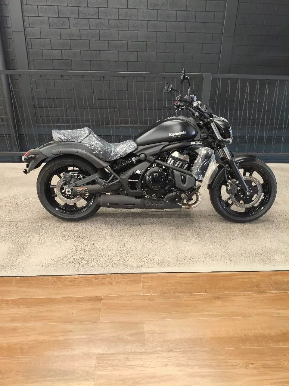 Kawasaki S 650 2025 - 1492647675 | OLX