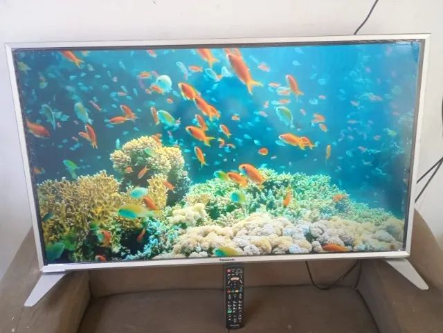 SMART TV PANASONIC 43" - Foto 4