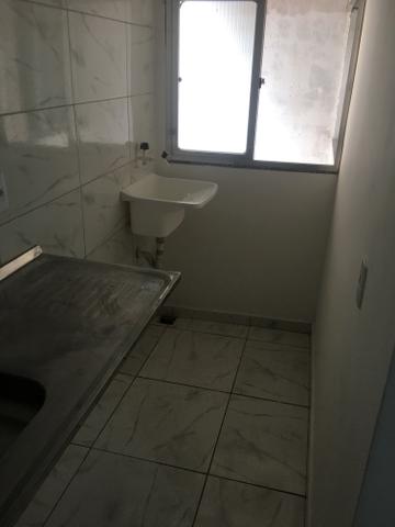 Apartamento quarto e sala pertinho do mar do Recreio - Foto 10