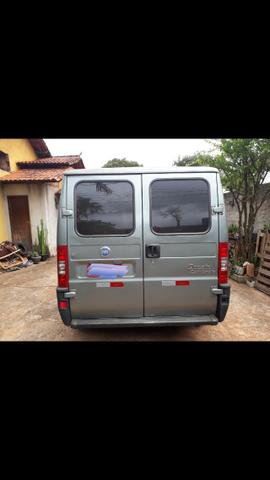 Van 2008 carga/transporte escolar
