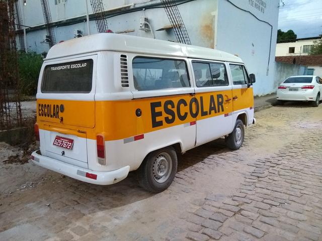 Kombi 12 lugares