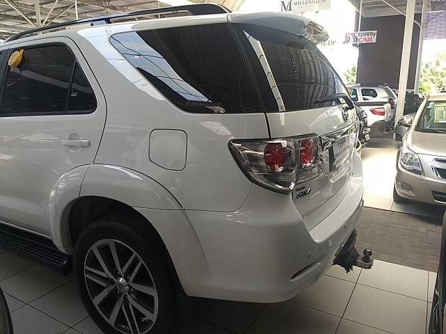 Toyota hilux sw4 2012/2013 3.0 srv 4x4 7 lugares 16v turbo intercooler diesel 4p automáti - Foto 6
