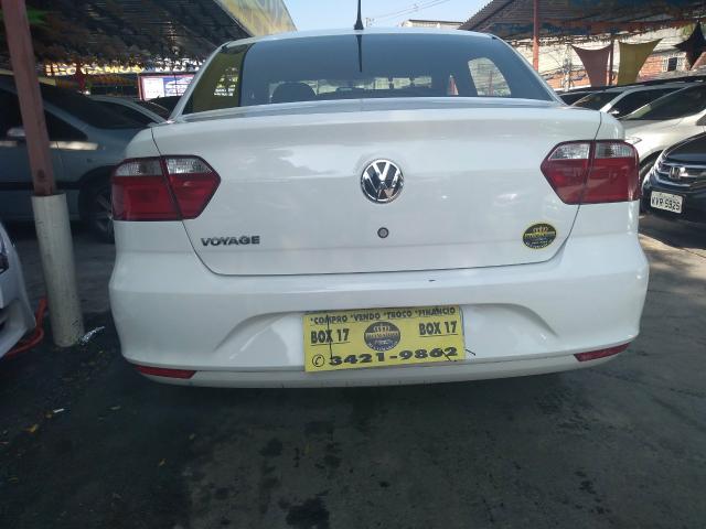 VOYAGE TRENDLINE 1.6 COMPLETAO COM GNV ENT 8MIL+48x 899,00 FIXAS NO CDC - Foto 3