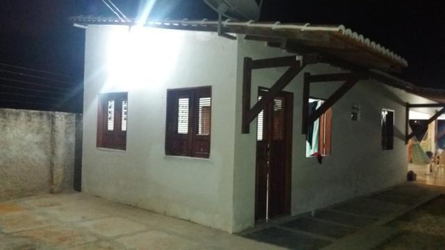 Casa no Coqueiro com 5 suites segura e em área tranquila - Foto 2