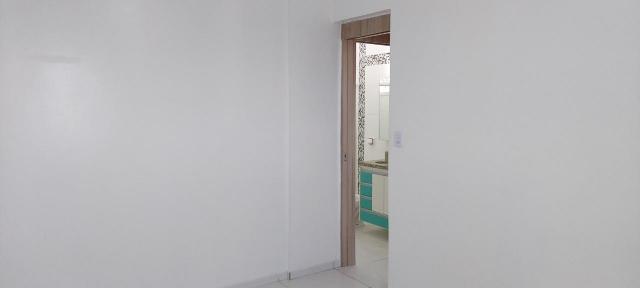 Apartamento para Venda em Uberlândia, Segismundo Pereira, 2 dormitórios, 1 banheiro, 1 vag - Foto 4