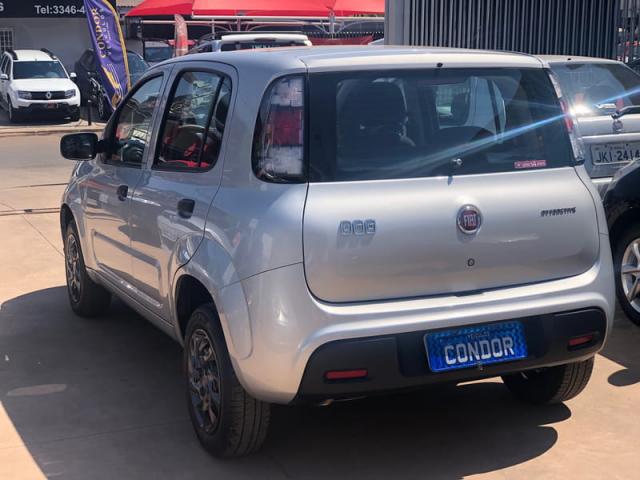 FIAT UNO ATTRACTIVE 1.0 2017 - Foto 8