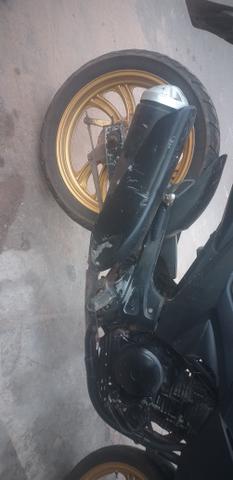 Descarga XRE 300 R$: 180.00