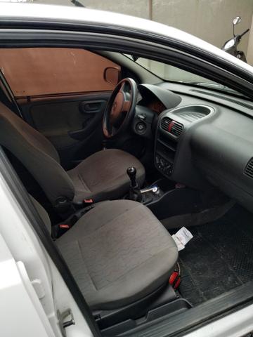 Corsa sedan max 1.8 - Foto 3