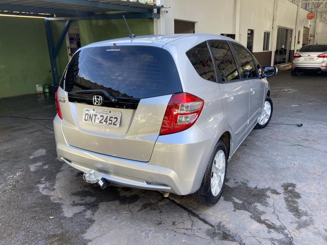 Honda Fit 2014 Lx 1.4 Automático Flex Pneus novos - Foto 4