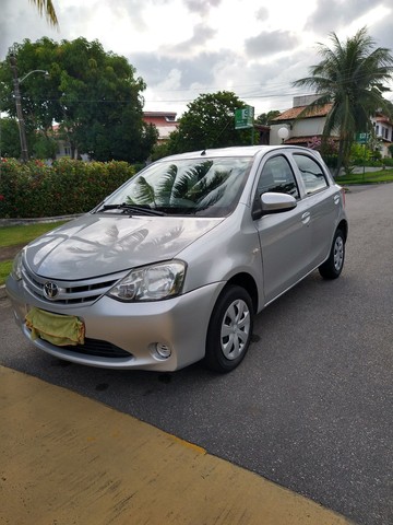 TOYOTA ETIOS 2014 COMPLETO