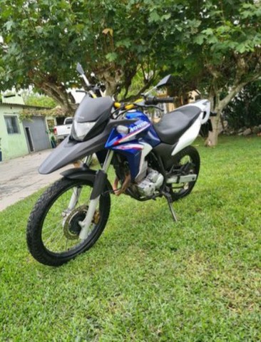 VENDO URGENTE XRE 300!!!