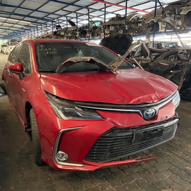 Altis Premium Hybrid 1.8 2020 Retrovisor Airbag Capo Motor Porta Farol Cambio Sucata