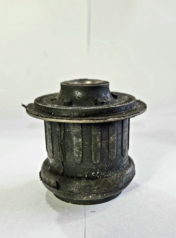 Bucha dianteira suspensão D.ø10mm Sampel para VW Gol 16v 95/... 4880 uma peça nova <br>