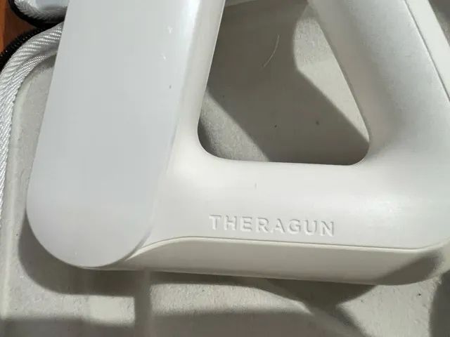 Pistola de massagem THERAGUN ELITE  - Foto 4