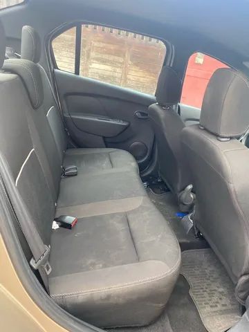 Logan zen 1.0 2022 . Carro bem conservado sem detalhes  - Foto 6