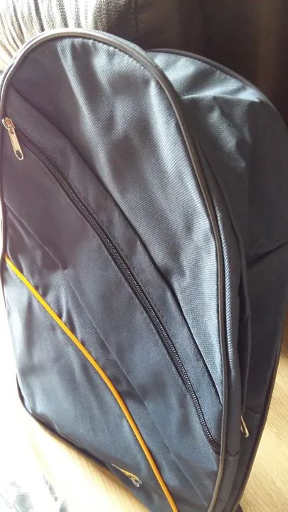 Mochila de alça transversal - nova - Foto 4