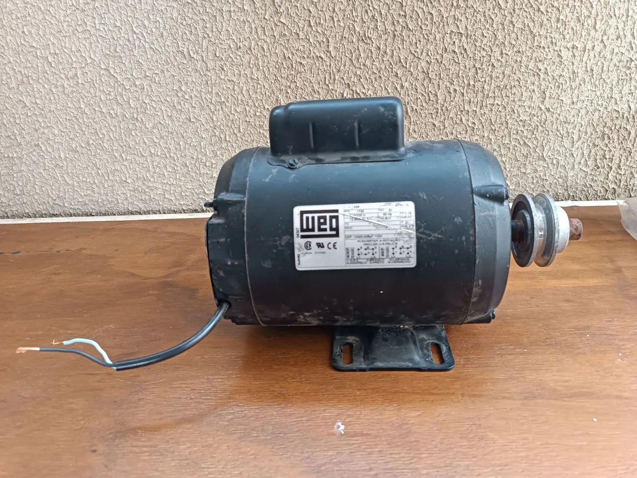 Motor Elétrico WEG 1 CV