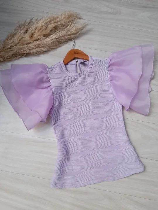 Blusa de malha, babado na manga<br>