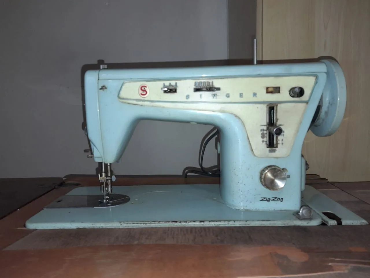 Máquina de costura Singer 66765568168016259125