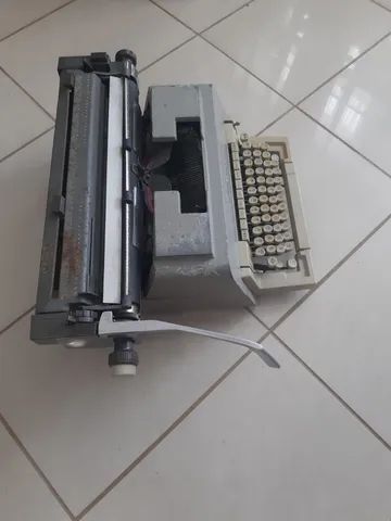 MÁQUINA DATILOGRAFICA OLIVETTI LINEA 98 - Foto 5