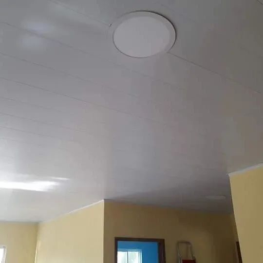 Forro pvc apartir de 70 reias o metro quadrado com material e mão de obra  - Foto 6