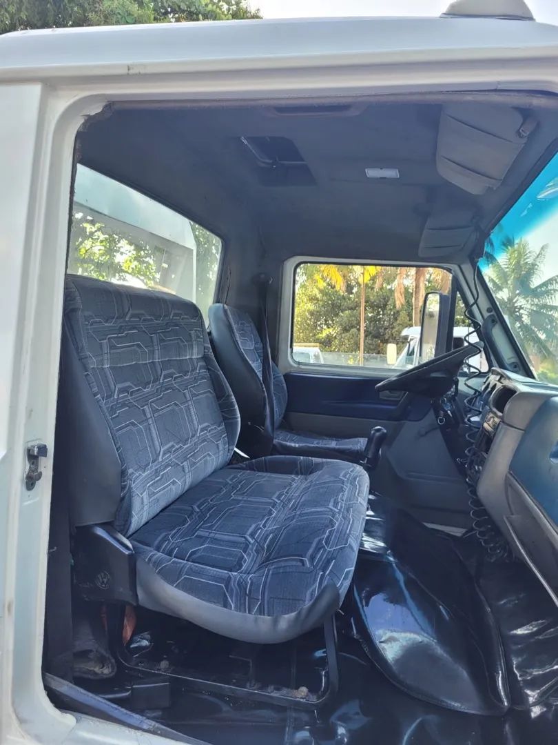 Caminhão guincho plataforma Volks 8.150 2011 - Foto 10