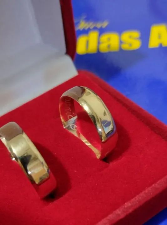 Alianças Peso 4.60 Gramas 4 mm Larga Noivado Casamento Ouro 18 kilates - Foto 6