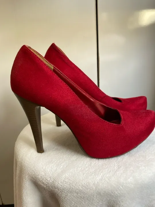 Salto alto vermelho