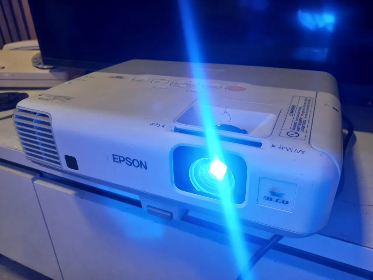 PROJETOR EPSON  905