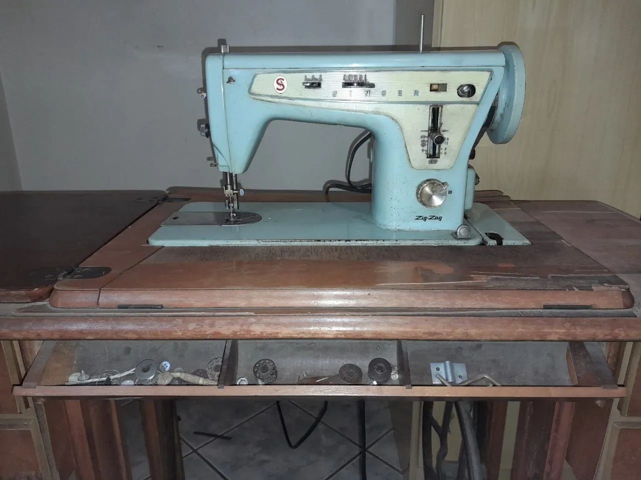 Máquina de costura Singer 667 - Foto 4